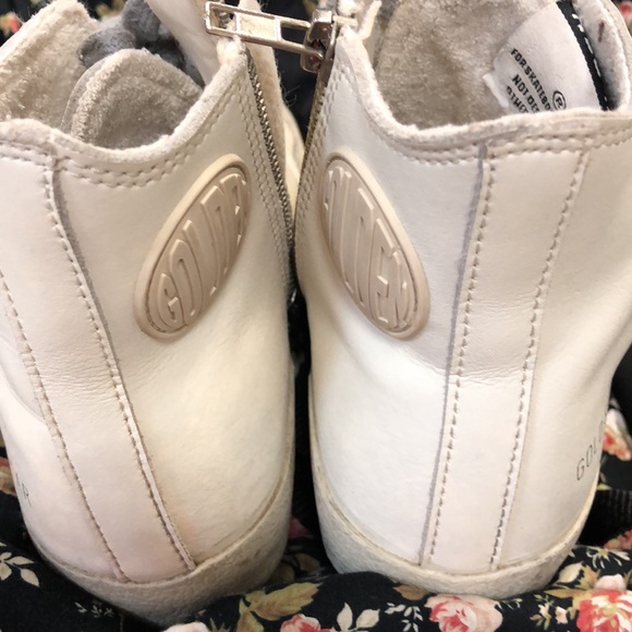 Superstar - Picture 3 of 8